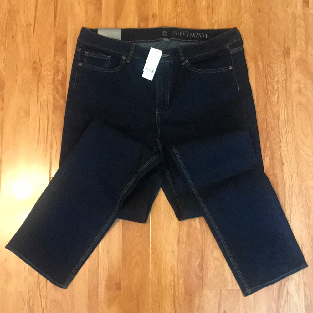 New! New York & Company Tall Curvy Skinny Jeans